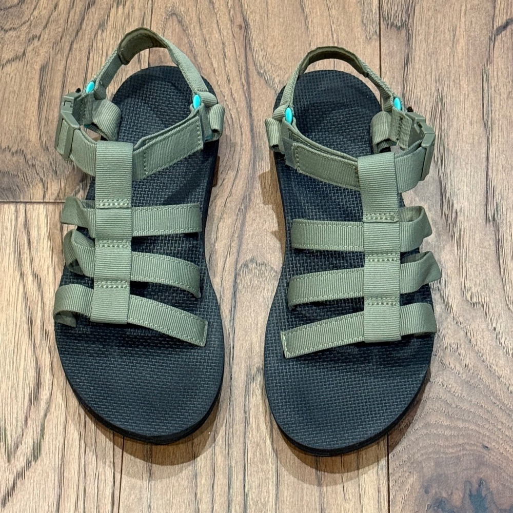 Teva Original Dorado sandals in a burnt olive green with teal accents size 10
